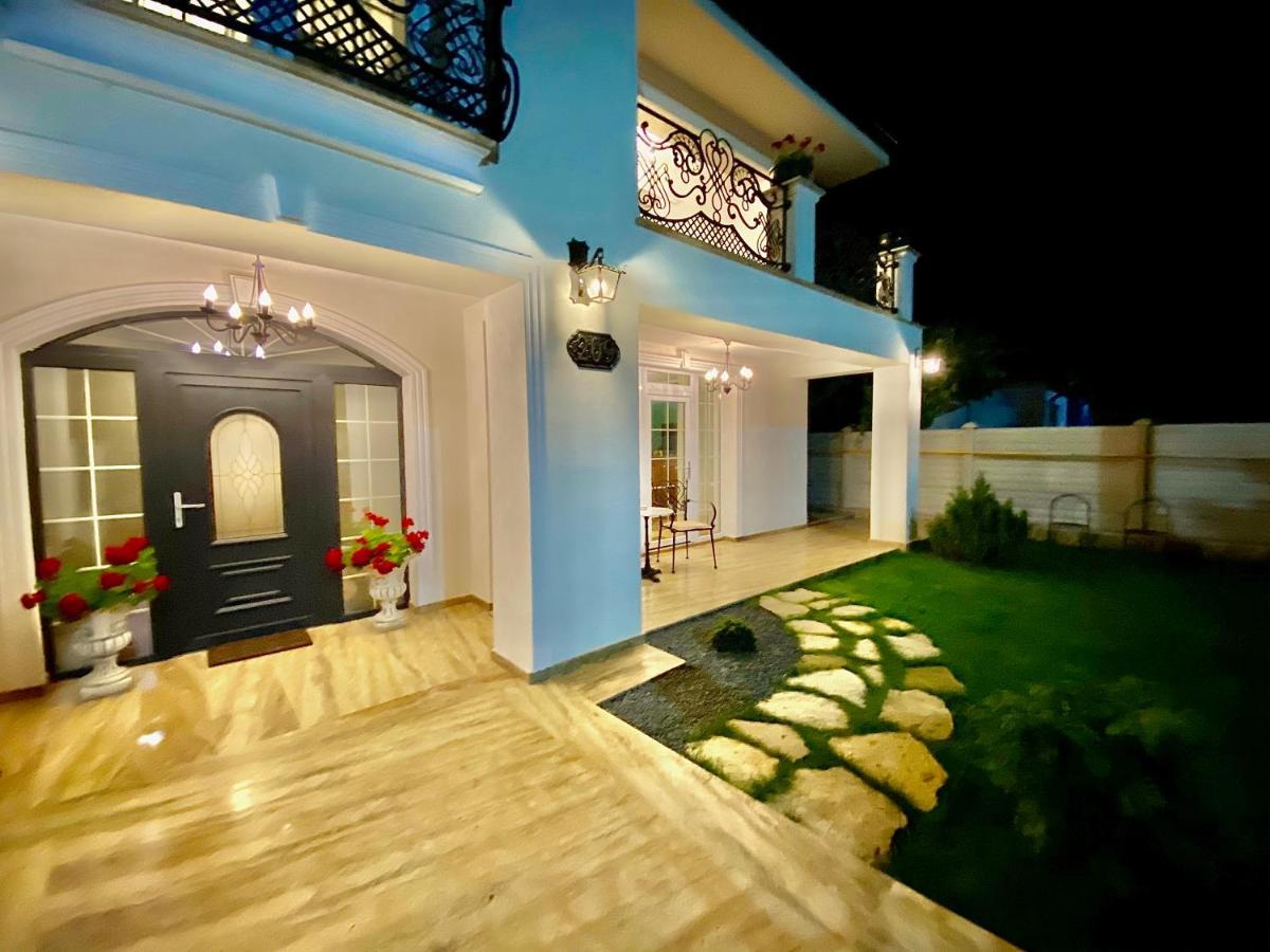 Sarada Boutique Luxury Apartment Deva Exterior foto